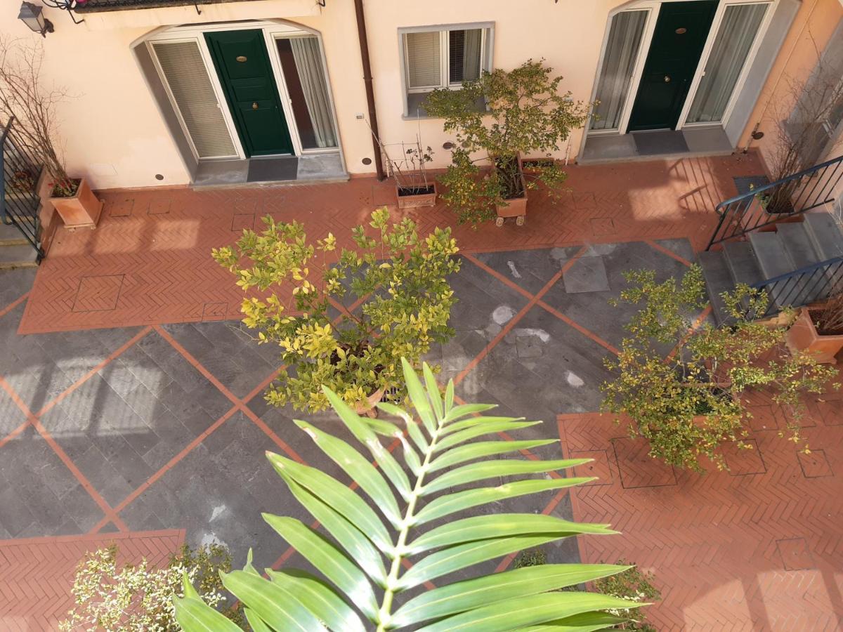 Aparthotel Palazzo Virginio Florencia Exterior foto